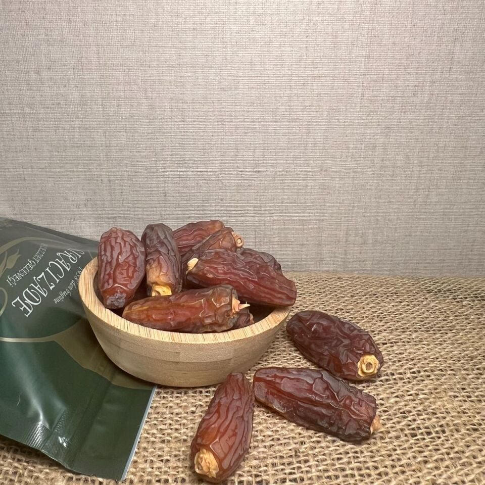 Medine Mebrum Hurması