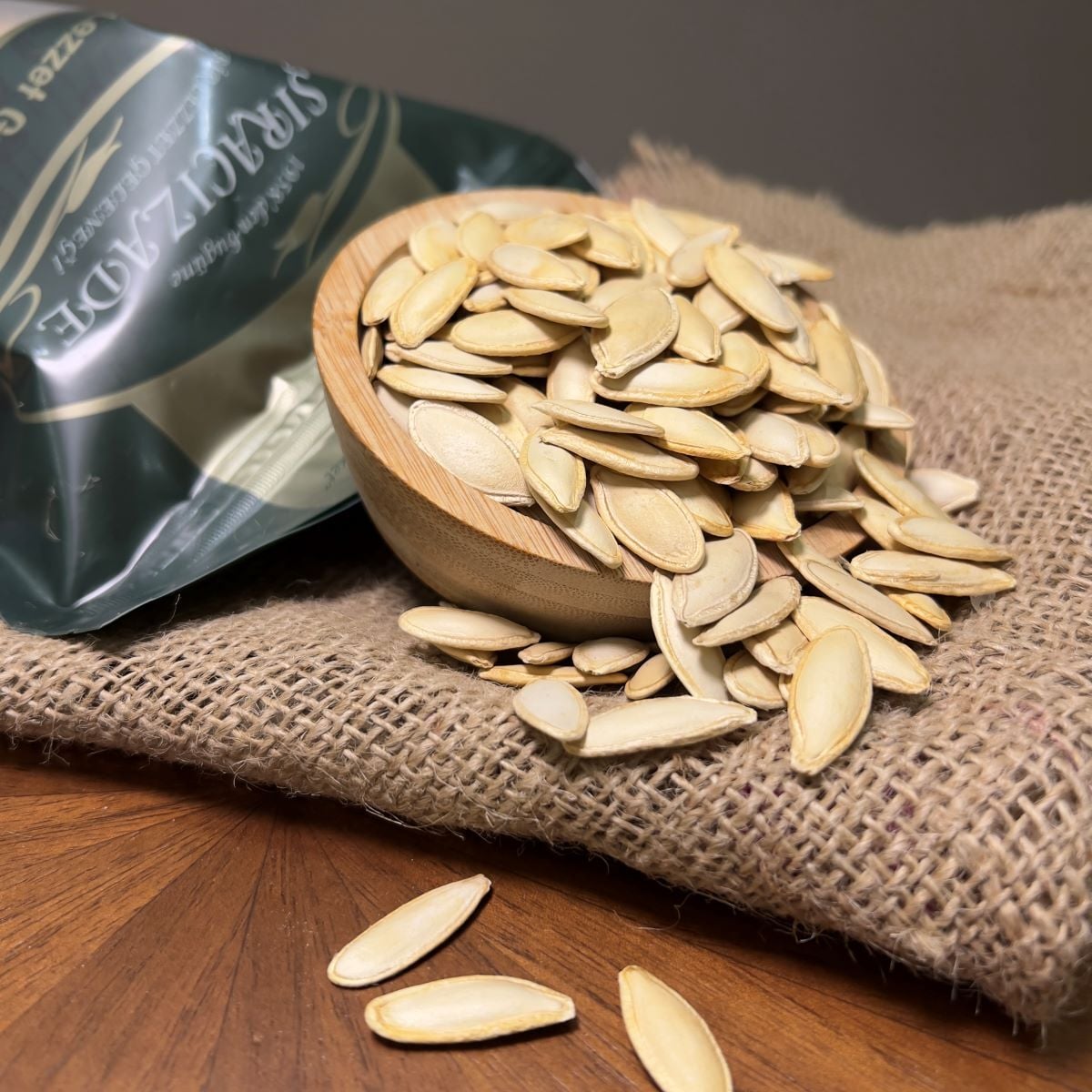 Çiğ Kabak Çekirdeği