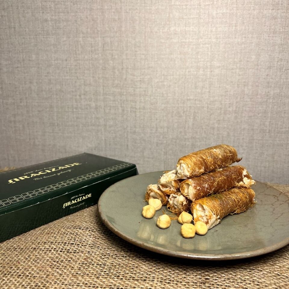 Dubai Fındık Ezmeli Kadayıf Sarma